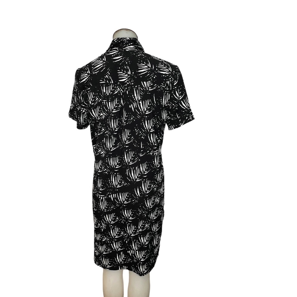 👗COLLARED Button-Up Dress - Picture 2 of 9